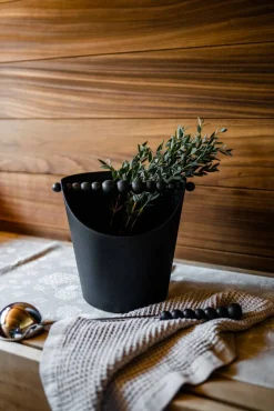 Aarikka Nuppu saunakauha musta