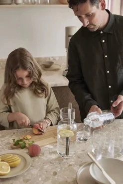 Aarke karahvi sekoituslusikalla Nesting Carafe