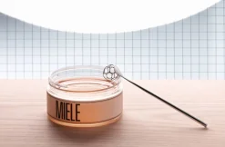 Alessi Hunajaotin Acacia