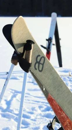 Altai liukulumikenkä Tao 165 + Pivot siteet