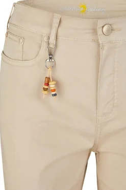 Anna Montana caprit Dora Berlin