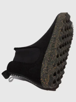 Asportuguesas nilkkurit Caia Felt Black