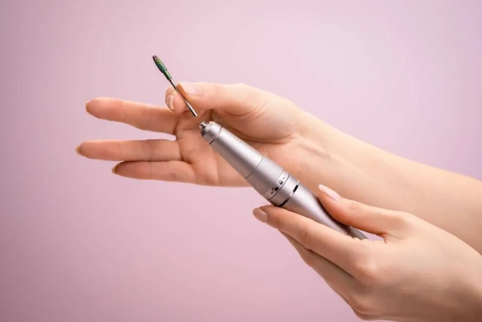 Beurer mani-pedikyyriasema MP200