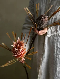 Bloomingville koristeoksa Palmflower ruskea