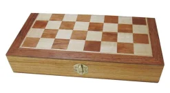 Brain Games shakki laatikossa