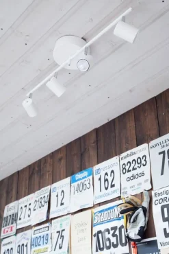 By Rydéns Correct 4-o.s kattovalaisin mattavalkoinen