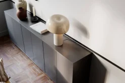 By Rydéns pöytävalaisin Lean on Me beige