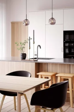 By Rydéns riippuvalaisin Boyle savunharmaa