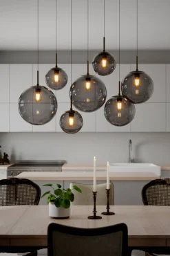 By Rydéns riippuvalaisin Laura 7-os 153 cm musta/savunharmaa