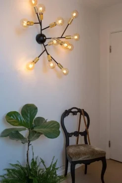 By Rydéns seinävalaisin Hero mattamusta