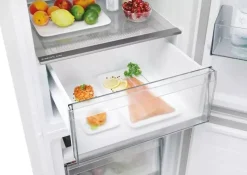 Candy jääkaappipakastin CNCQ2T518EW valkoinen