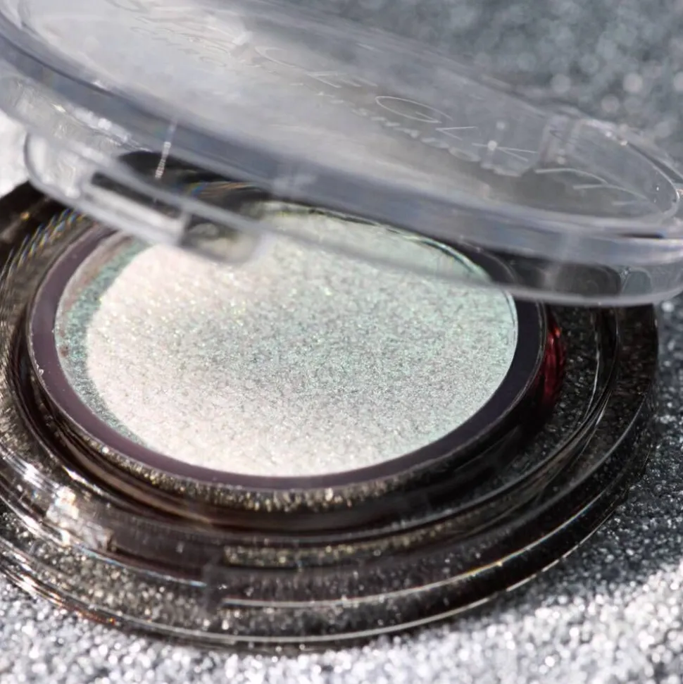 Catrice meikkisetti Pearlescent Look Set