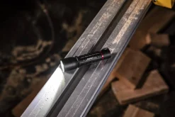 Coast käsivalaisin XP9R ladattava