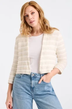 Create neuletakki Saara