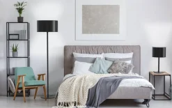 Design by Grönlund pöytävalaisin Austin kangasvarjostimella