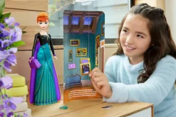 Disney Princess Fashion Reveal Anna