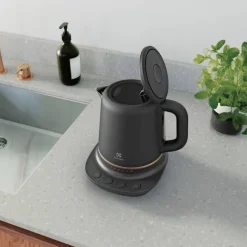 Electrolux Explore 7 vedenkeitin 1,25 L E7CK1-6BP