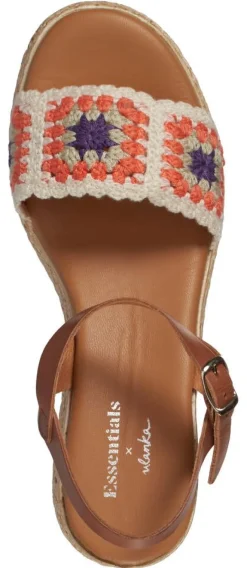 Essentials x Ulanka sandaalit Ceecee PNT