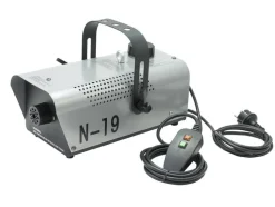 Eurolite savukone kotikäyttöön tai pieniin tilaisuuksiin