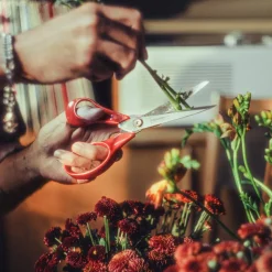 Fiskars Classic yleissakset 21 cm keittiö vasenkätiset