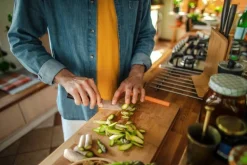 Fiskars Functional Form kokinveitsi pieni 12 cm