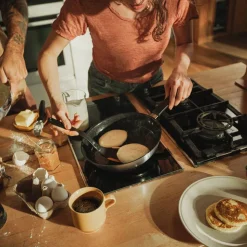 Fiskars Functional Form Paistinpannu 24 cm