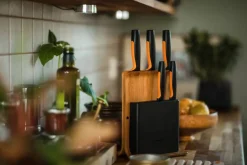 Fiskars Functional Form veitsitukki bambu (sis. 5 veistä)