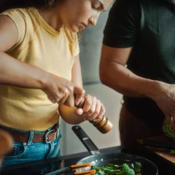 Fiskars Hard Face Paistinpannu 24 cm