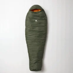 Fjällräven makuupussi Abisko Three Seasons W