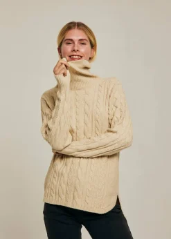 Freequent neule Fq Claura