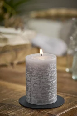 IB Laursen pöytäkynttilä 10 cm rustiikki vaaleanharmaa
