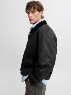 Jack Jones takki Jorbedford