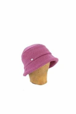 KN Kati Niemi hattu Krista