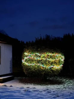 Konstsmide LED-ulkovalosarja Cluster 400-os.