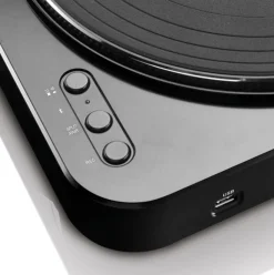 Lenco vinyylilevysoitin bluetooth lähettimellä LBT-120BK  musta