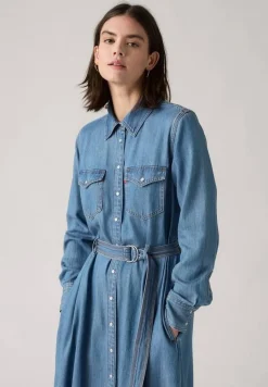 Levi's farkkumekko Quincay Maxi Dress