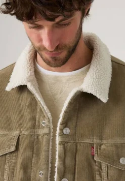 Levi's takki Relaxed Fit Sherpa Trucker