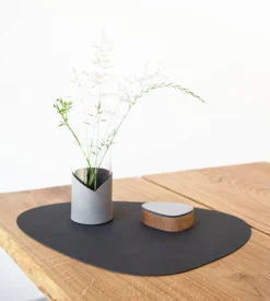 LIND DNA pöytätabletti Nupo Curve L musta