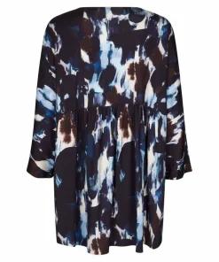 Masai trikoopaita MaGlencia