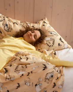 Moomin Arabia pussilakanasetti 150x210 cm Muumiperhe beige