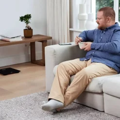 Omron digitaalinen älyhenkilövaaka HN300T2 Intelli IT musta