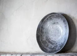 Pentik Kivi tarjoilukulho tummanharmaa 31 cm 2,6 l