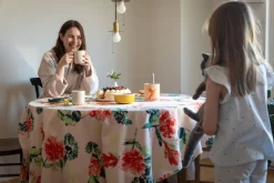 Pentik pöytäliina Huvila 145x250 cm v.oranssi