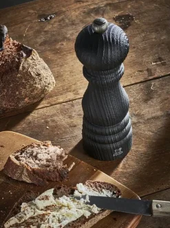 Peugeot Paris Nature suolamylly musta 22 cm