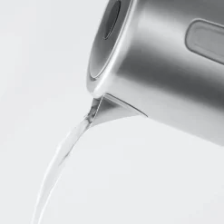 Russell Hobbs vedenkeitin Compact Home 24190-70 teräs