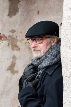 Salon lakkitehdas hattu Huopis Crush