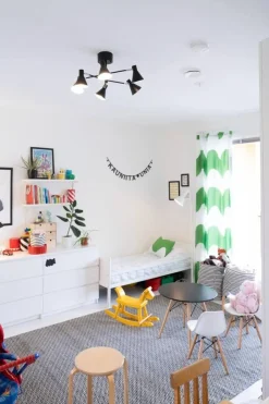 Sessak kattoplafondi Noomi 6-os mattamusta