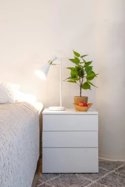 Sessak pöytävalaisin Ayla valkoinen