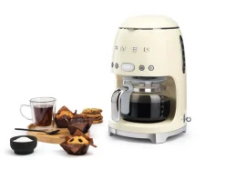 Smeg kahvinkeitin DCF02CREU kerma