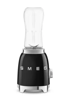 Smeg tehosekoitin kahdella 600 ml pullolla, musta PBF01BLEU